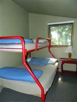 bedroom 3 with double/single bunks